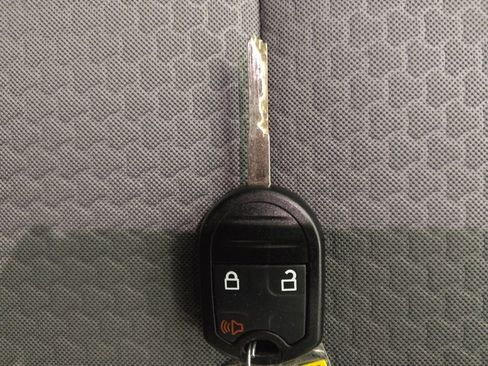 Used 2018 Ford Escape SE FWD image 32