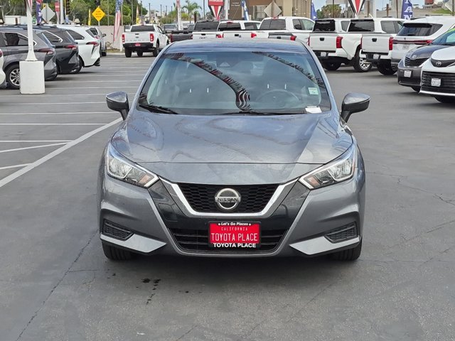 Used 2021 Nissan Versa SV FWD image 2