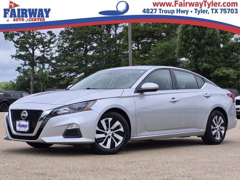 Used 2022 Nissan Altima 2.5 S FWD image 1