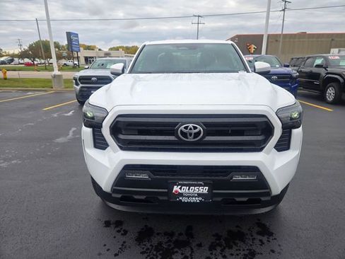 New 2025 Toyota Tacoma SR5 image 2