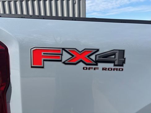 New 2026 Ford F250 Lariat w/ Lariat Ultimate Package AWD/4WD image 9