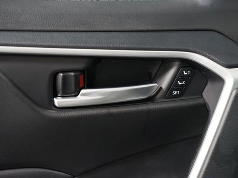 New 2025 Toyota RAV4 XLE Premium image 33