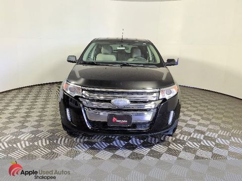 Used 2011 Ford Edge Limited FWD image 2