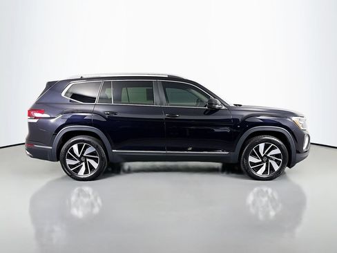 Used 2024 Volkswagen Atlas SEL AWD/4WD image 8