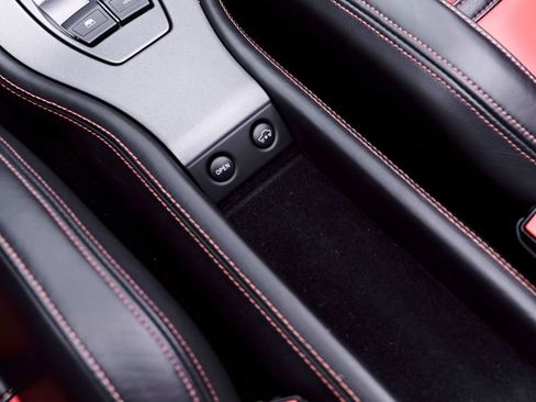 Used 2014 Ferrari 458 Spider RWD image 82