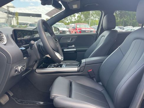 Used 2025 Mercedes-Benz GLA 250 image 9