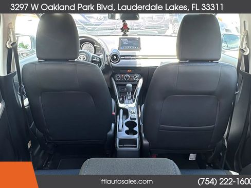 Used 2020 Toyota Yaris LE FWD image 42