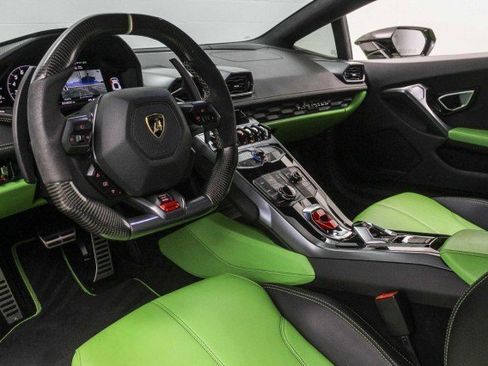 Used 2015 Lamborghini Huracan LP 610-4 image 20