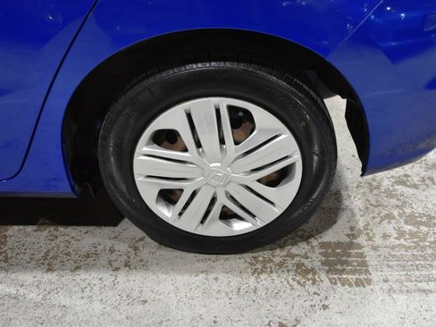 Used 2019 Honda Fit LX image 41