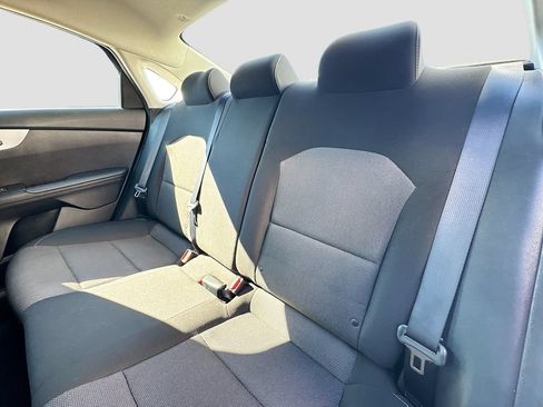 Certified 2023 Kia Forte LXS w/ LXS Technology Package FWD image 25