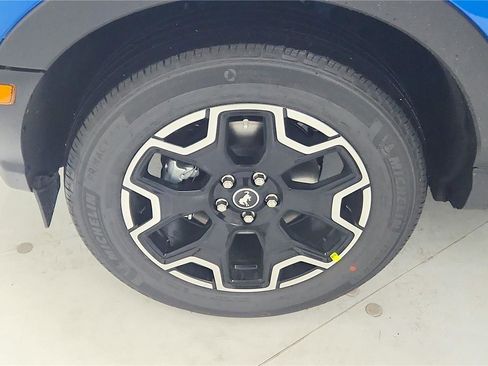 New 2025 Ford Bronco Sport Outer Banks w/ Outer Banks Tech Package+ image 16