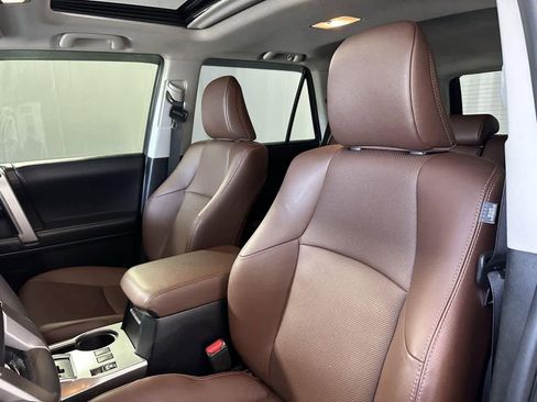 Used 2020 Toyota 4Runner Limited image 11