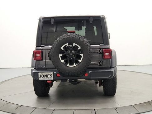Used 2025 Jeep Wrangler Unlimited Rubicon AWD/4WD image 7