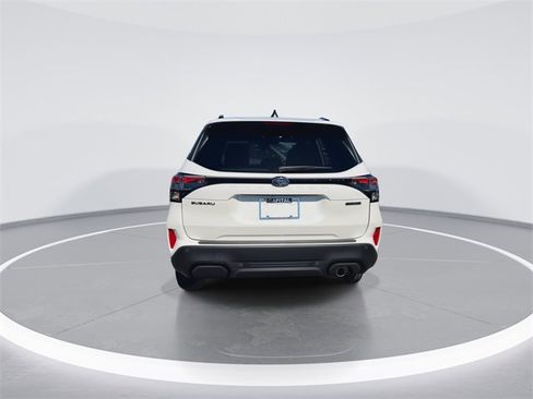 Certified 2025 Subaru Forester Touring image 7