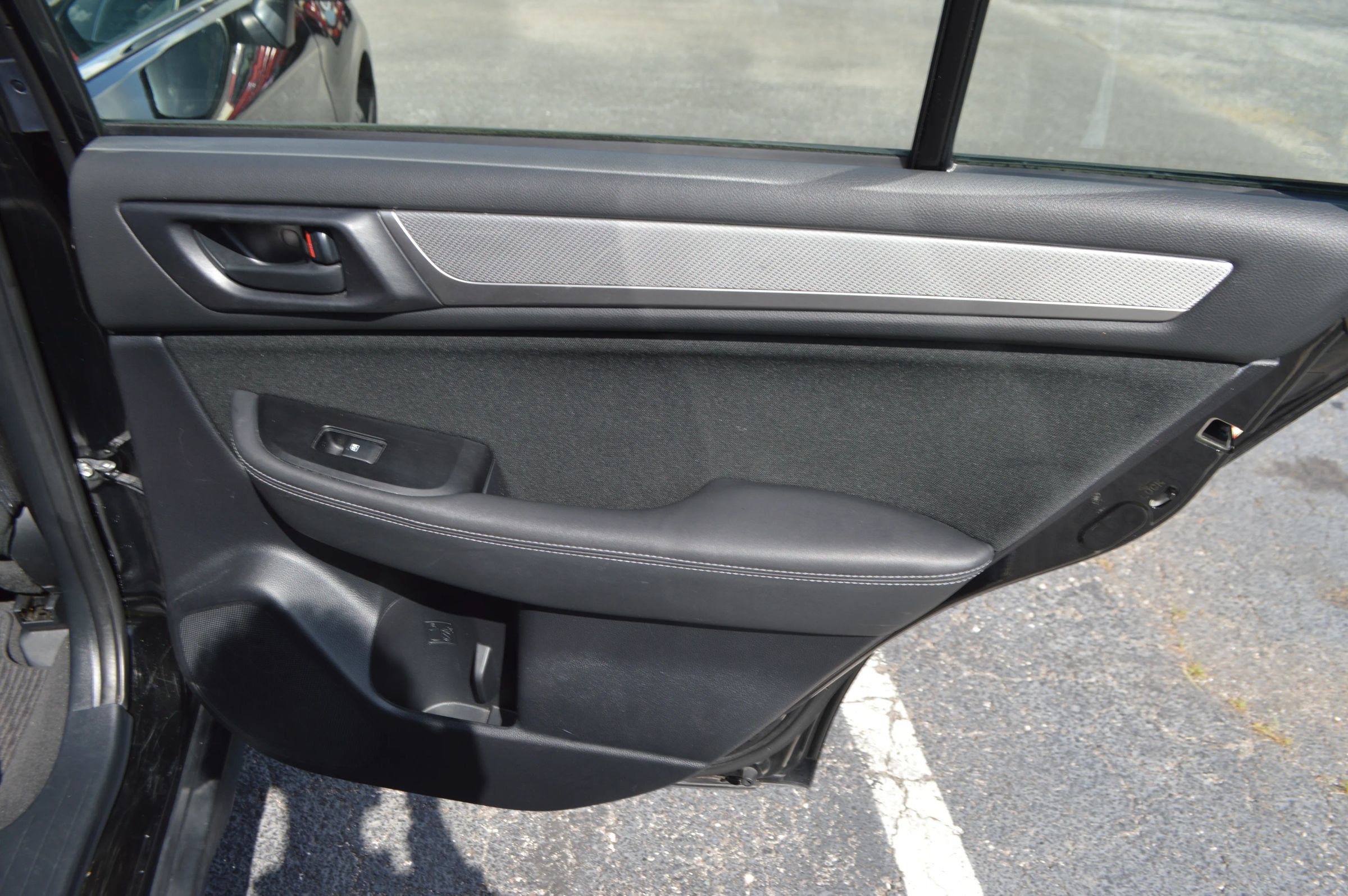 Used 2018 Subaru Outback 2.5i AWD/4WD image 20