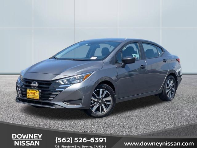 Certified 2025 Nissan Versa S w/ S Plus Package FWD image 1