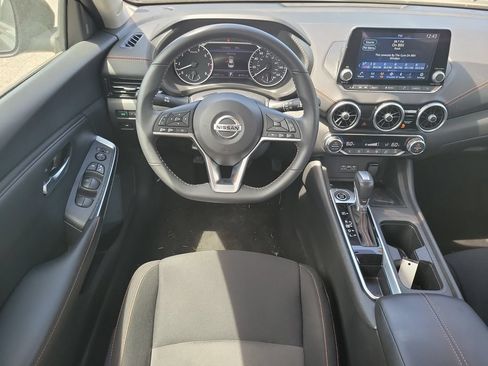 Used 2023 Nissan Sentra SR w/ Midnight Edition Package FWD image 25