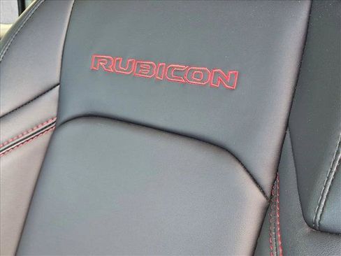 Used 2026 Jeep Wrangler Unlimited Rubicon AWD/4WD image 14