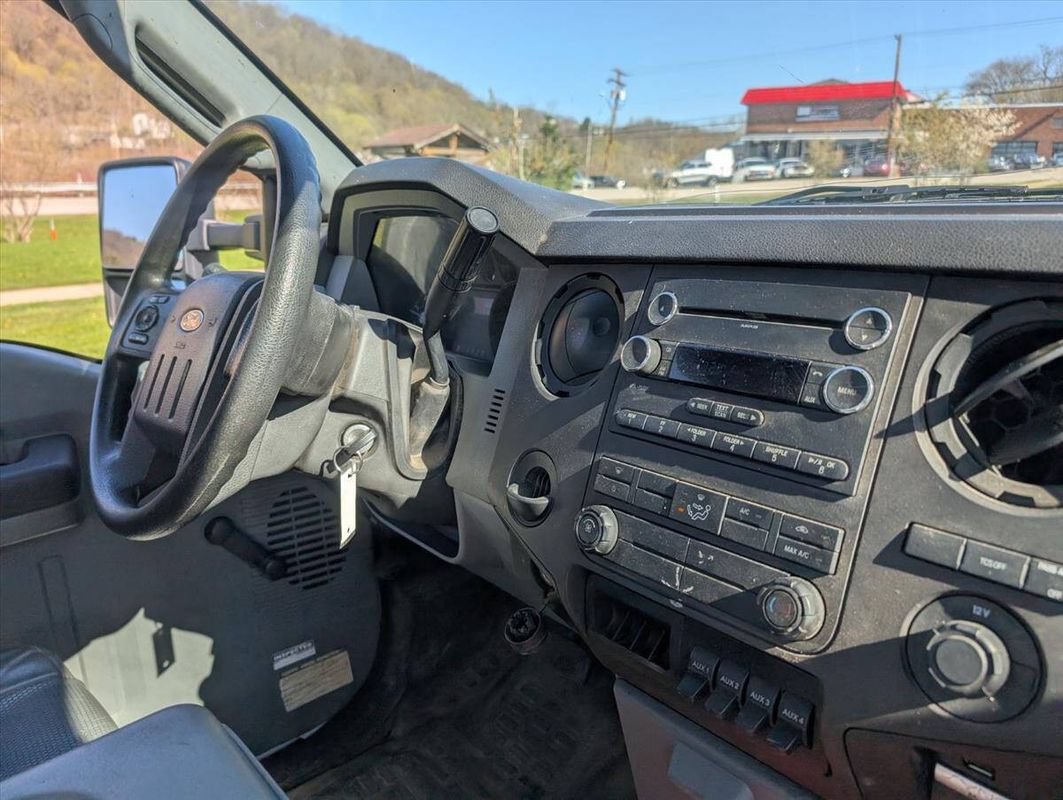 Used 2015 Ford F450 XL w/ XL Value Package RWD image 26