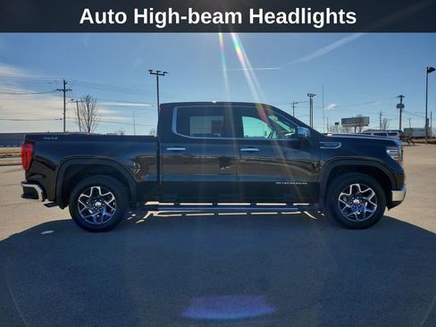 Used 2026 GMC Sierra 1500 SLT w/ SLT Premium Package image 13