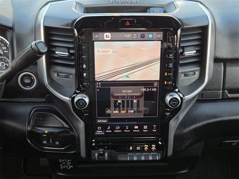 Used 2025 RAM 2500 Big Horn image 14