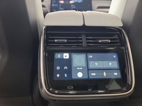 Used 2023 Rivian R1T Adventure image 28