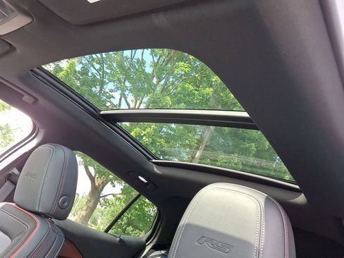 New 2025 Chevrolet Equinox EV RS image 18