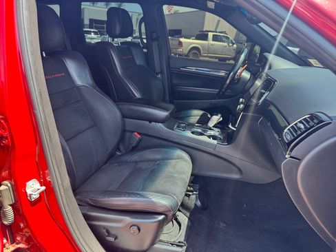 Used 2021 Jeep Grand Cherokee Trailhawk AWD/4WD image 32