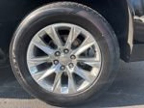 Used 2024 Chevrolet Tahoe Premier RWD image 26