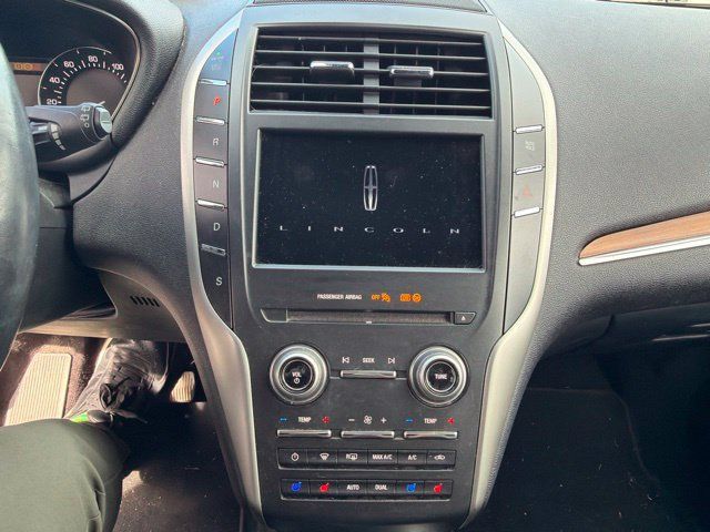 Used 2017 Lincoln MKC Reserve w/ Lincoln MKC Climate Package AWD/4WD image 20