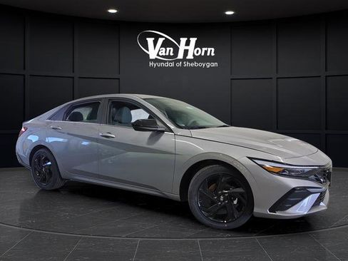 New 2026 Hyundai Elantra SEL Sport Premium FWD image 1