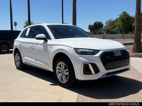 Used 2023 Audi Q5 2.0T Premium w/ Convenience Package AWD/4WD image 8