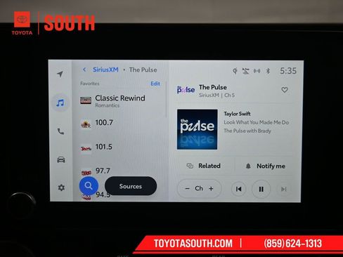 Used 2024 Toyota Highlander XLE image 13
