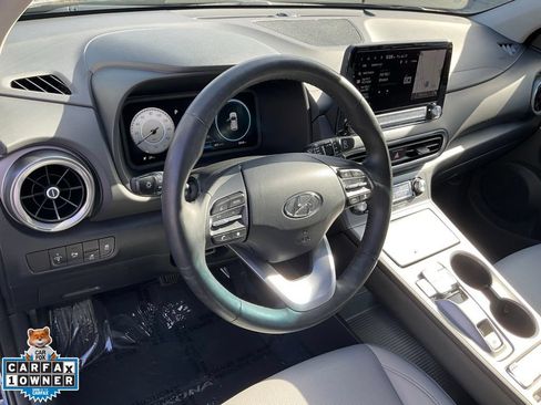 Used 2023 Hyundai Kona Limited FWD image 13