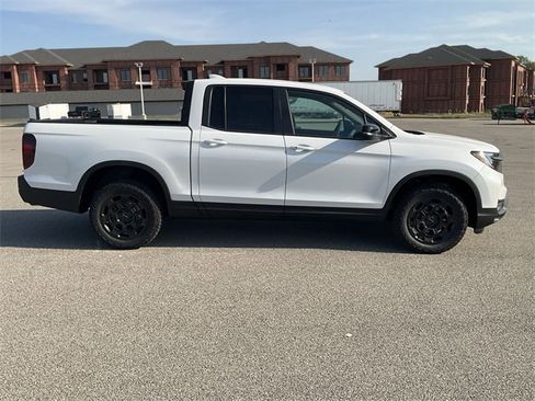 New 2025 Honda Ridgeline TrailSport+ image 13
