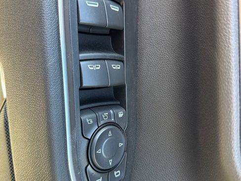 New 2026 GMC Sierra 2500 SLT w/ SLT Premium Package image 22