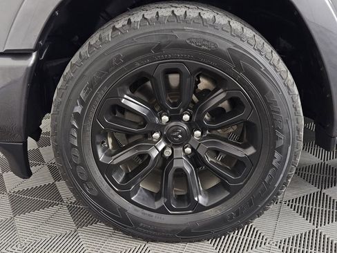 Used 2021 RAM 1500 Laramie image 2