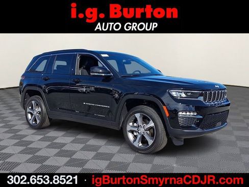 New 2025 Jeep Grand Cherokee Limited image 1