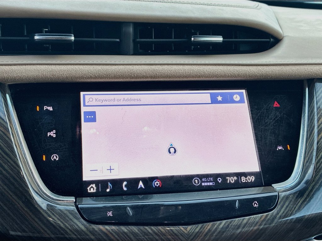 Used 2024 Cadillac XT6 Sport w/ Platinum Package AWD/4WD image 13