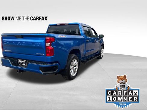 Used 2022 Chevrolet Silverado 1500 Custom image 3