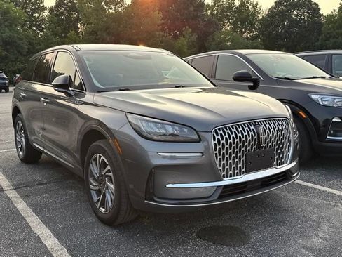 Used 2023 Lincoln Corsair AWD w/ Equipment Group 101A image 1
