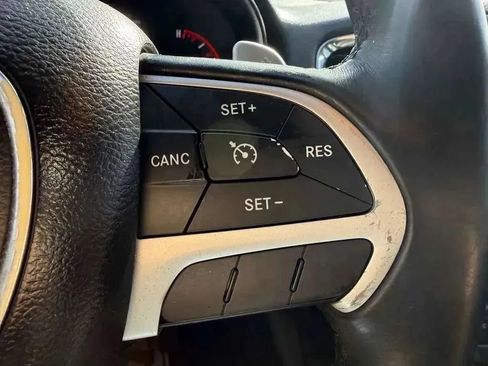 Used 2016 Dodge Durango Limited w/ Nav & Power Liftgate Group RWD image 12