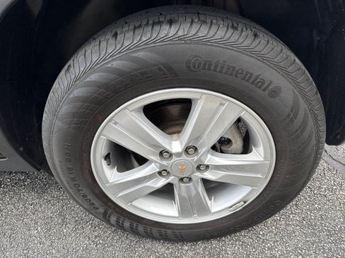 Used 2022 Chevrolet Trax LS w/ Tint and Cruise Package AWD/4WD image 11