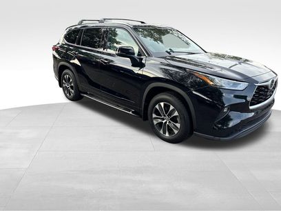 Used 2020 Toyota Highlander XLE