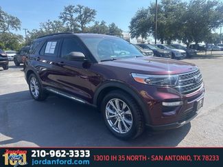 Certified 2022 Ford Explorer XLT w/ Equipment Group 202A image 1