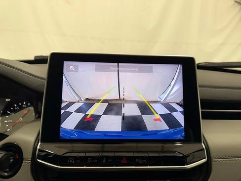 Used 2024 Jeep Compass Limited image 30