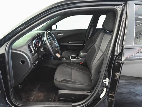 Used 2018 Dodge Charger SXT Plus RWD image 29