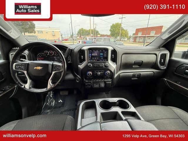Used 2022 Chevrolet Silverado 3500 LT w/ Convenience Package AWD/4WD image 18