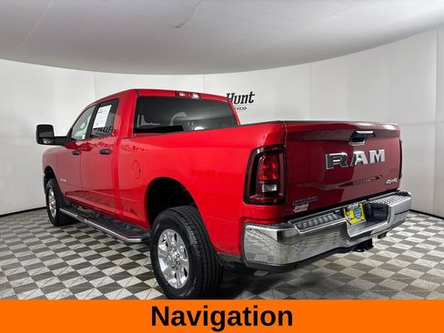 Used 2026 RAM 2500 Big Horn AWD/4WD image 9