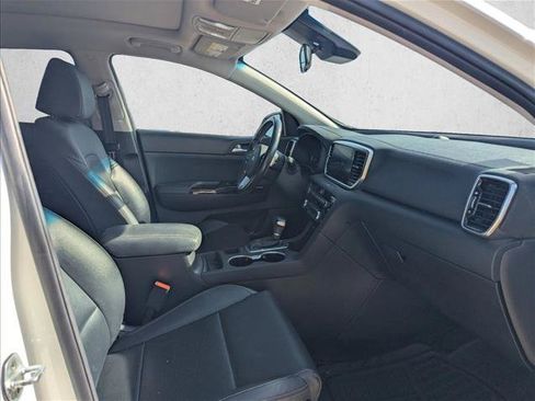 Used 2022 Kia Sportage EX FWD image 13